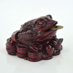 Small 3 Legged Red Resin Money Toad Lucky Ornament Feng Shui