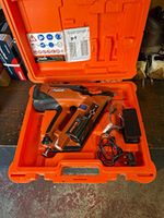 Paslode PPN35Ci Cordless Nail Gun Kit with Case, Charger & Glasses