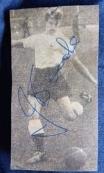 JOHNNY BROOKS TOTTENHAM HOTSPUR & ENGLAND CHELSEA HAND  SIGNED PIC 4x2 Crystal P