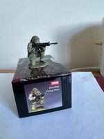 King & Country TF010 ‘Kneeling Firing Para’