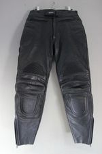 BRITISH MADE SCOTT LEATHERS BLACK BIKER TROUSERS: WAIST 32 IN/INSIDE LEG 28.5 IN