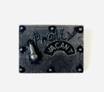 UNIQUE  METAL 1979 VINTAGE PUNK BADGE-THE SEX PISTOLS-PRETTY VACANT  