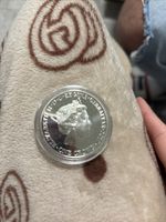 2017 Gibraltar One Crown Coin. 70th Wedding Anniversary Queen Elizabeth II