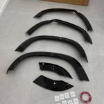 WHEEL ARCH KIT FOR LAND ROVER DEFENDER 110 L663 20+ GLOSS BLACK WIDE BODY FLARES