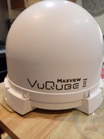 Maxview VUQube 2 White Automatic Portable Caravan Satellite Dish Twin LNB