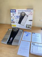 Tanita Segmental Body Composition Scale w/ Box & Instructions Model No. BC-545N