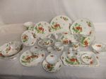 Queen's Virginia Strawberry - English fine bone china vintage tableware - 2D3A #