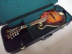Antoria mandolin 'F' type in superb condition + case