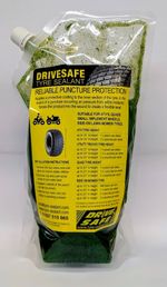 Tire / tyre sealant heavy duty suitable for lawnmower tyres + valve tool