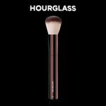 Hourglass Makeup Brush- No.2 Round Head Powder Brush Soft and Skin-friendly Fibe