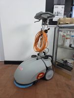 Comac Vispa 35E Scrubber Dryer