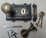 RUSTIC OLD ENGLISH VINTAGE VICTORIAN BEDROOM RIM DOOR KNOB HANDLE LATCH SET