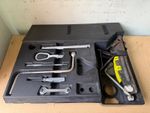 BMW Z3 COMPLETE TOOL KIT WITH JACK 1993 - 2003