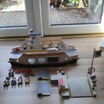 playmobil car ferry 2012 set 5127 excellent condition with no sun damage