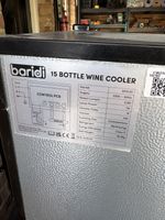Baridi 15 Bottle Wine Cooler Fridge With Digital Touchscreen & LED light 