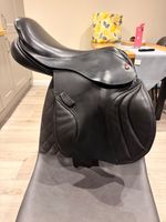 Albion K2 CC Wide 16.5 jump saddle