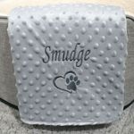 DOG CAT PET BLANKET GREY BUBBLE EFFECT SOFT DURABLE HEART PAW PRINT PERSONALISED