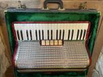 Hohner Arietta IVM Piano Accordion 41/120 5 Register Red with Case