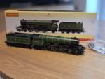 Hornby R3989 LNER A1 4-6-2 'Knight of The Thistle' No.2564 OO Gauge Mint Boxed
