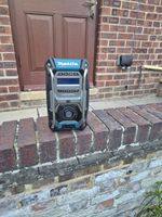 Makita XGT DAB Job Radio - MR003GZ Body  Only. 