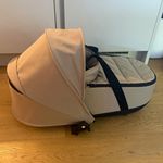 Stokke Yoyo Newborn Shell in Taupe