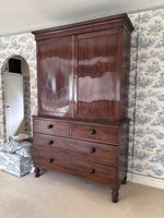 Antique mahogany linen press / Regency Period Mahogany Linen Press.
