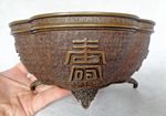19TH CENTURY JAPANESE BUNSEI MEIJI BRONZE KORO INCENSE BURNER BUDDHIST SYMBOLS