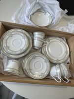 Beautiful Royal Doulton "Chatham" (Pattern H5141) Fine Bone China Dinner Service