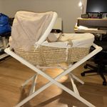Mamas & Papas Moses Basket and Stand Used In Very Good Condition.