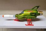 Dinky Toys 351 UFO Shado Interceptor  scarce red Skis .version. NO BOX 