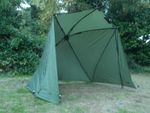 Korum Pentalite fishing brolly shelter FISHING SET UP