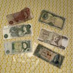 1976 £1 Lady Lavery Irish PUNT Pound notes Elizabeth drachma ten shilling Korea 