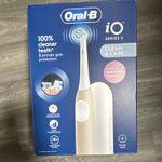 Oral-B iO Series 2 Clean & Care Electric Toothbrush Travel Case Timer 3 Speed