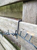 Christmas Lights Fence Hanger Mount 20mm –Plastic | Secure Lighting Holder-Black