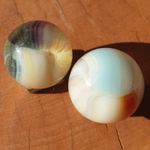 Vintage Vitro Agate Trilite Pairing 5/8 UV Active M+