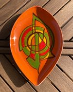 Poole 91 Teardrop-Shaped Ceramic Decorative Plate, Abstract Pattern, England
