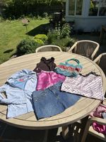45 piece vintage resale bundle