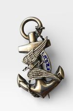 A Rare Original WWI RNVR Silver Enamel Badge – Dated 1916