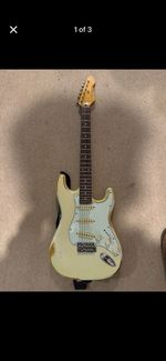 Icon Series Vintage V6 Electric Guitar Distressed Cream