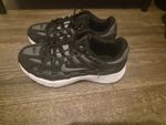 nike p6000 black grey junior size 3