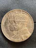 1937 Coronation King George VI & Queen Elizabeth Bronze Medallion Windsor Castle