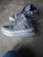 Dachstein TP03 size: 42, US: 8, (in the color navy or dark blue)