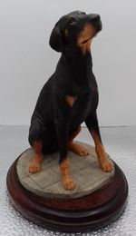 Vintage Sherratt and Simpson Resin Figure : Doberman Pinscher (Sitting) : Dogs