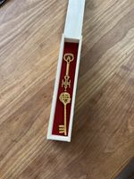 Locke and Key Anywhere and Head Keys in a Slide Box