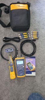 Fluke Networks CableIQ Qualification Tester and Intellitone Pro 200 Probe Kit