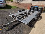 Car transporter trailer