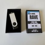 Digital Record Box - DJing USB - Rave Edition - 8gb USB 3.0 - Over 500 Tracks