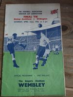 1950 F.A.AMATEUR CUP FINAL  BISHOP AUCKLAND v WILLINGTON team changes L7