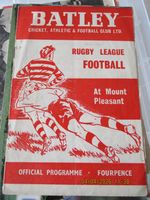 1964-65 Batley v Castleford Rugby League 25.8.1964 creased