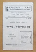 HUDDERSFIELD TOWN v SHEFFIELD UNITED 1946/1947 *VG Condition Football Programme*